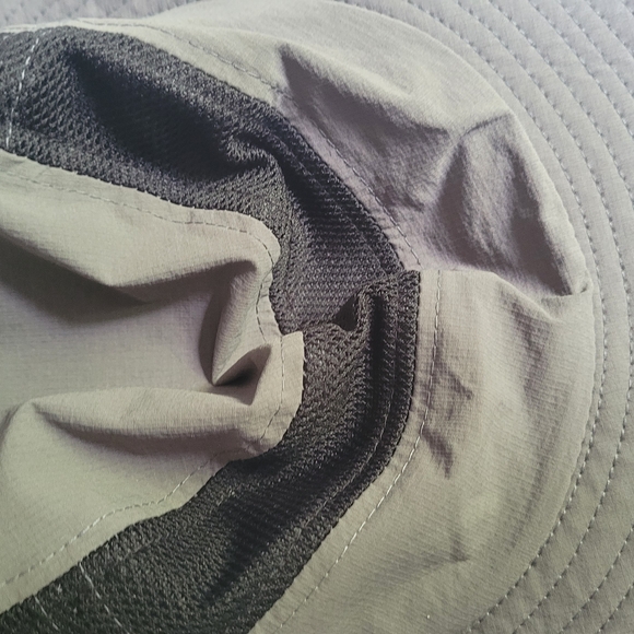 Pugs Gray Bucket Hat - Picture 4 of 4